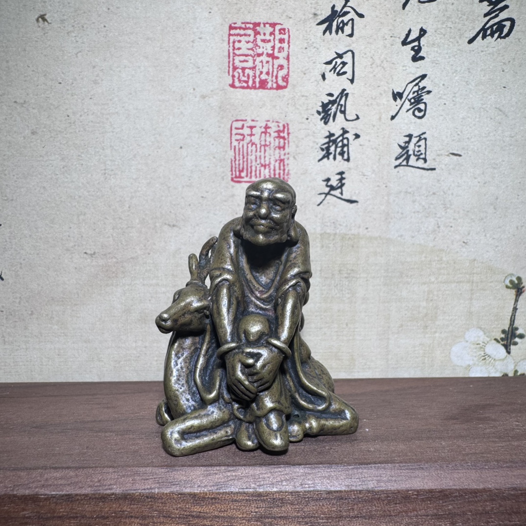 Estátua em miniatura de latão  - Unique Table Accessories avaliação e preço